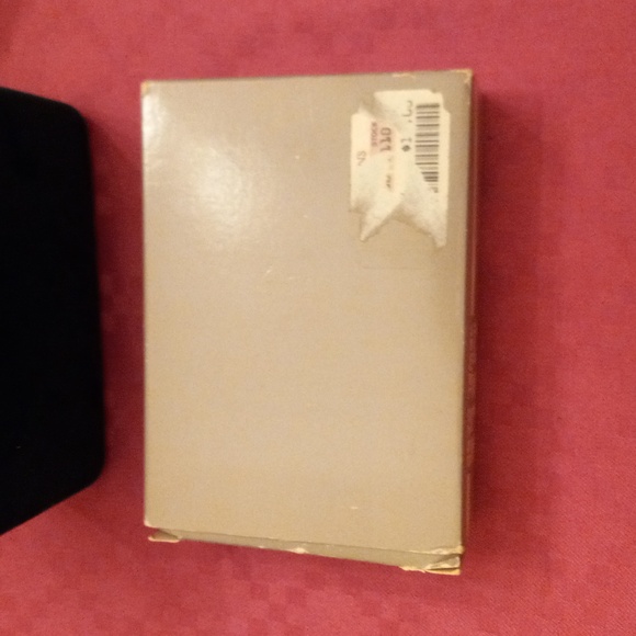 Mele jewelry box, NIB velvet - Picture 9 of 13